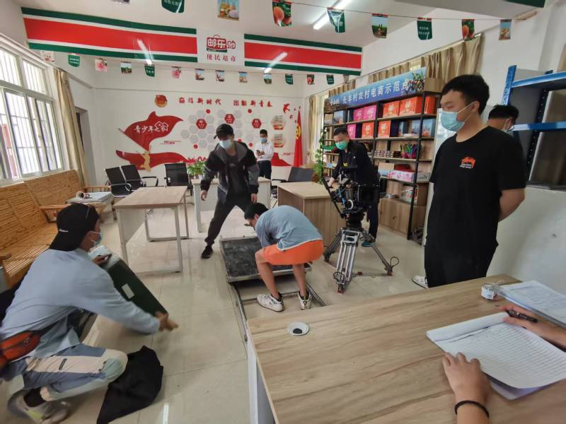 追星女孩心理学分析报告：锡林浩特市广告片拍摄公司揭秘饭圈应援式传播逻辑
